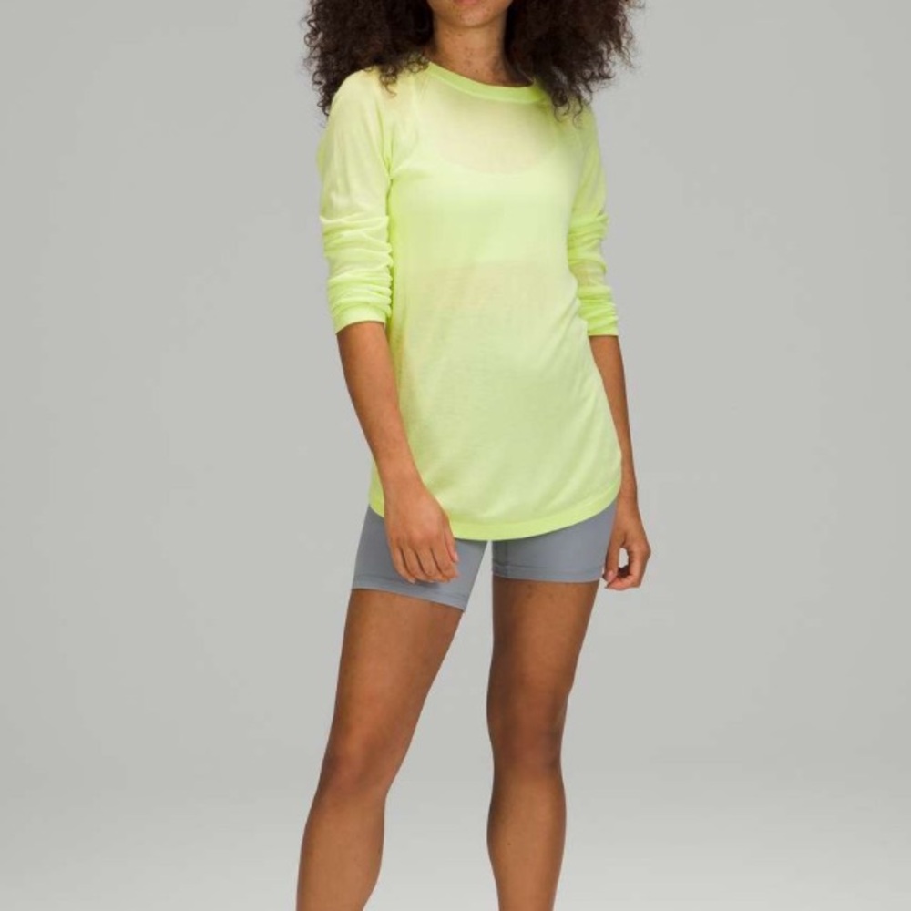 Lululemon Lightweight Boolux Sweater
Crispin Green Size 6